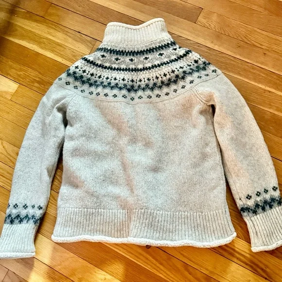 L.L.Bean Womens’ M Ragg Wool Fair Isle Sherpa-Lined Lambswool Zip-Front Sweater - Picture 2 of 8